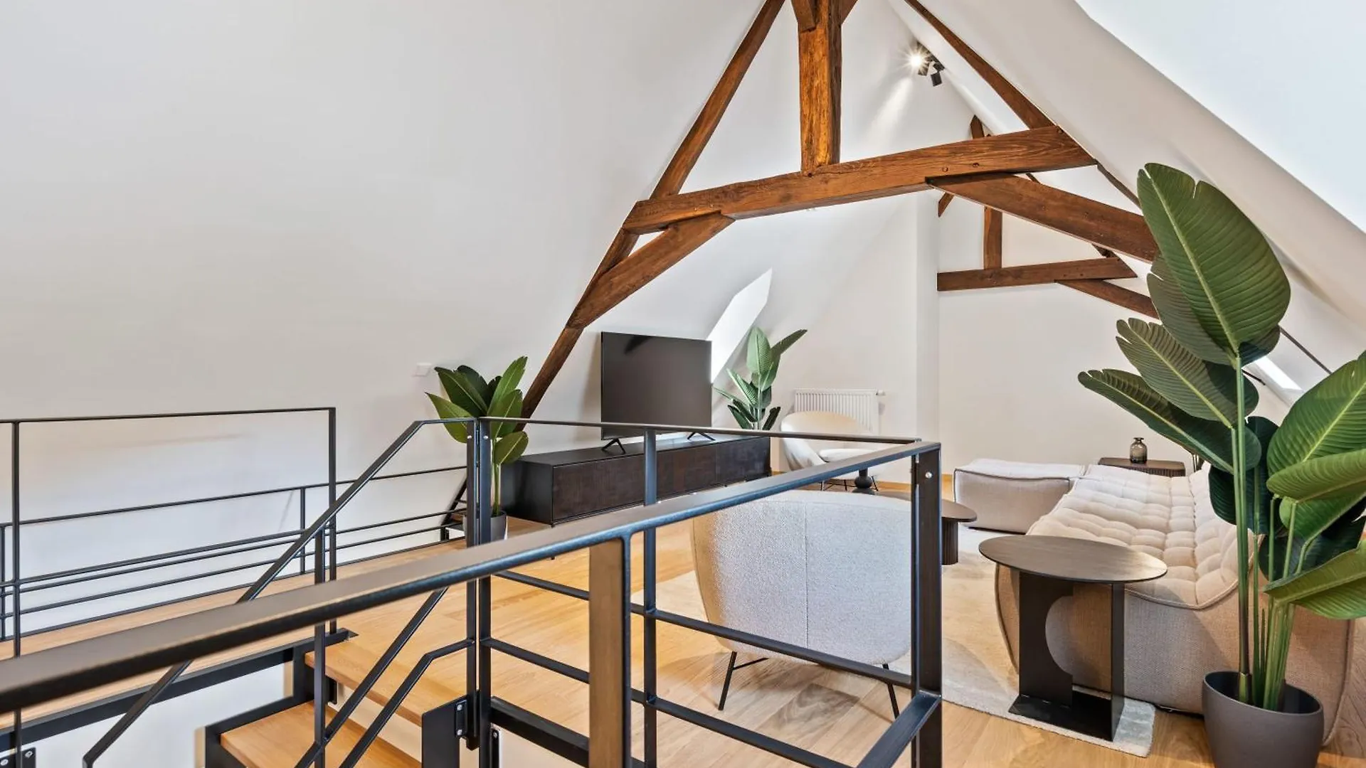 Elegant Clausen Apartment With King Bed & Wifi Luxembourg